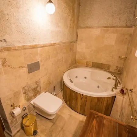 Отель Charming Cave