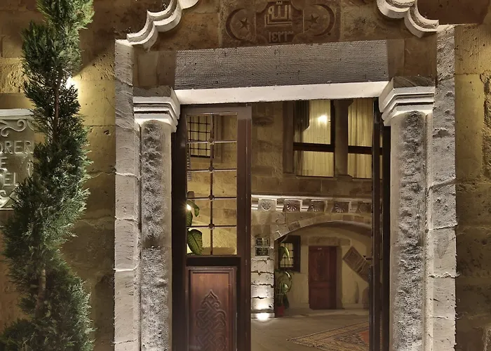 호텔 Charming Cave 2*